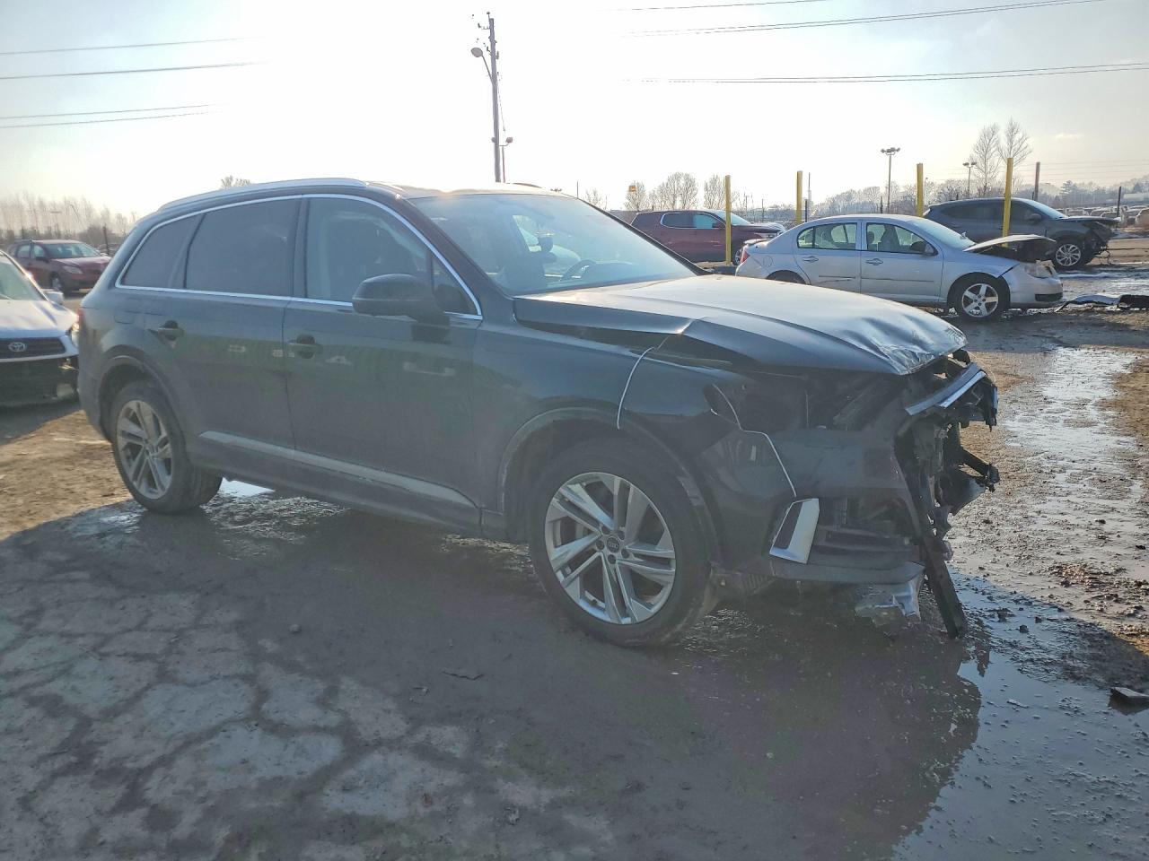 2021 AUDI Q7
