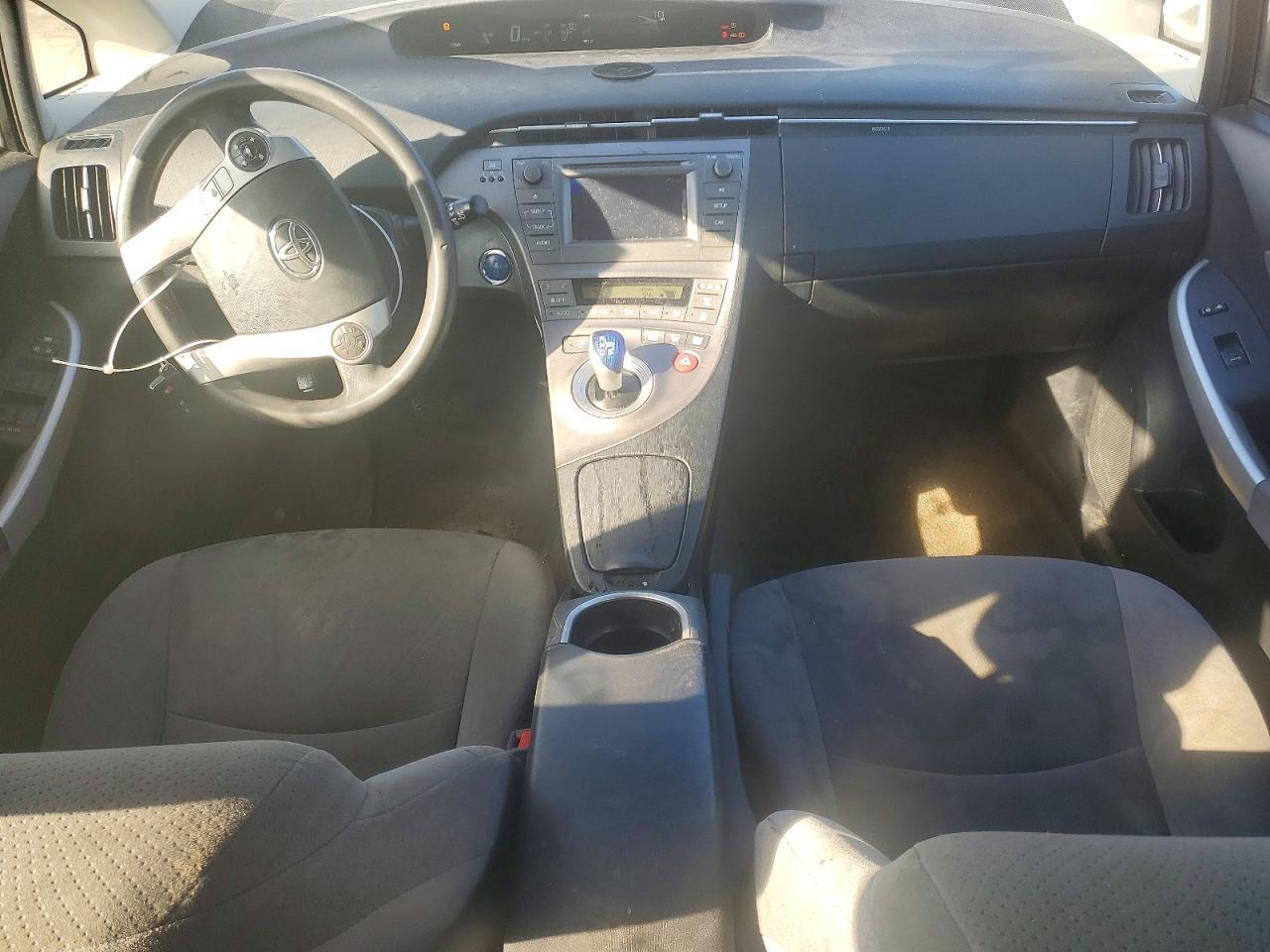 2014 TOYOTA PRIUS
