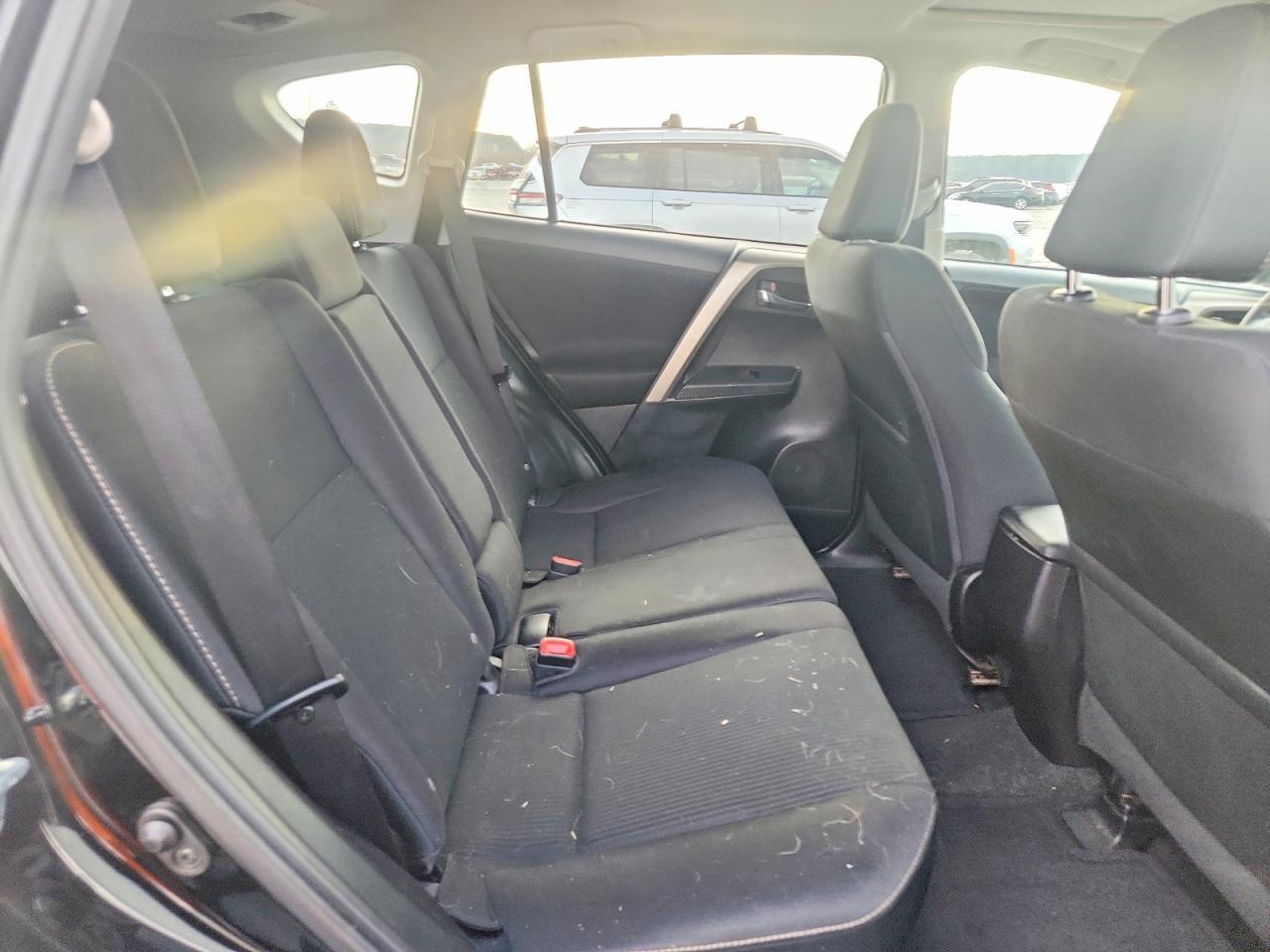 2014 TOYOTA RAV4
