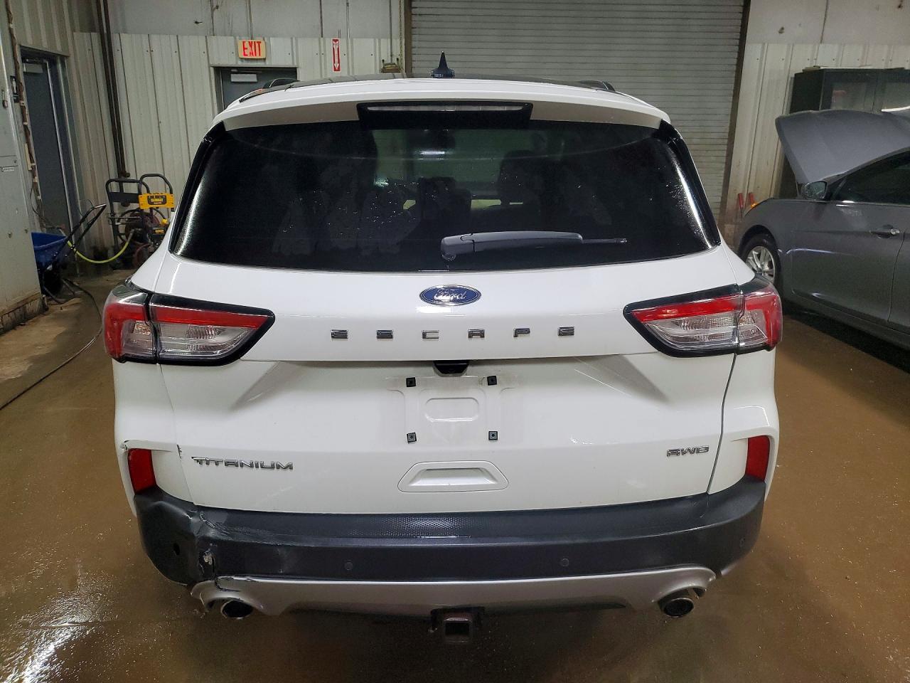 2022 FORD ESCAPE
