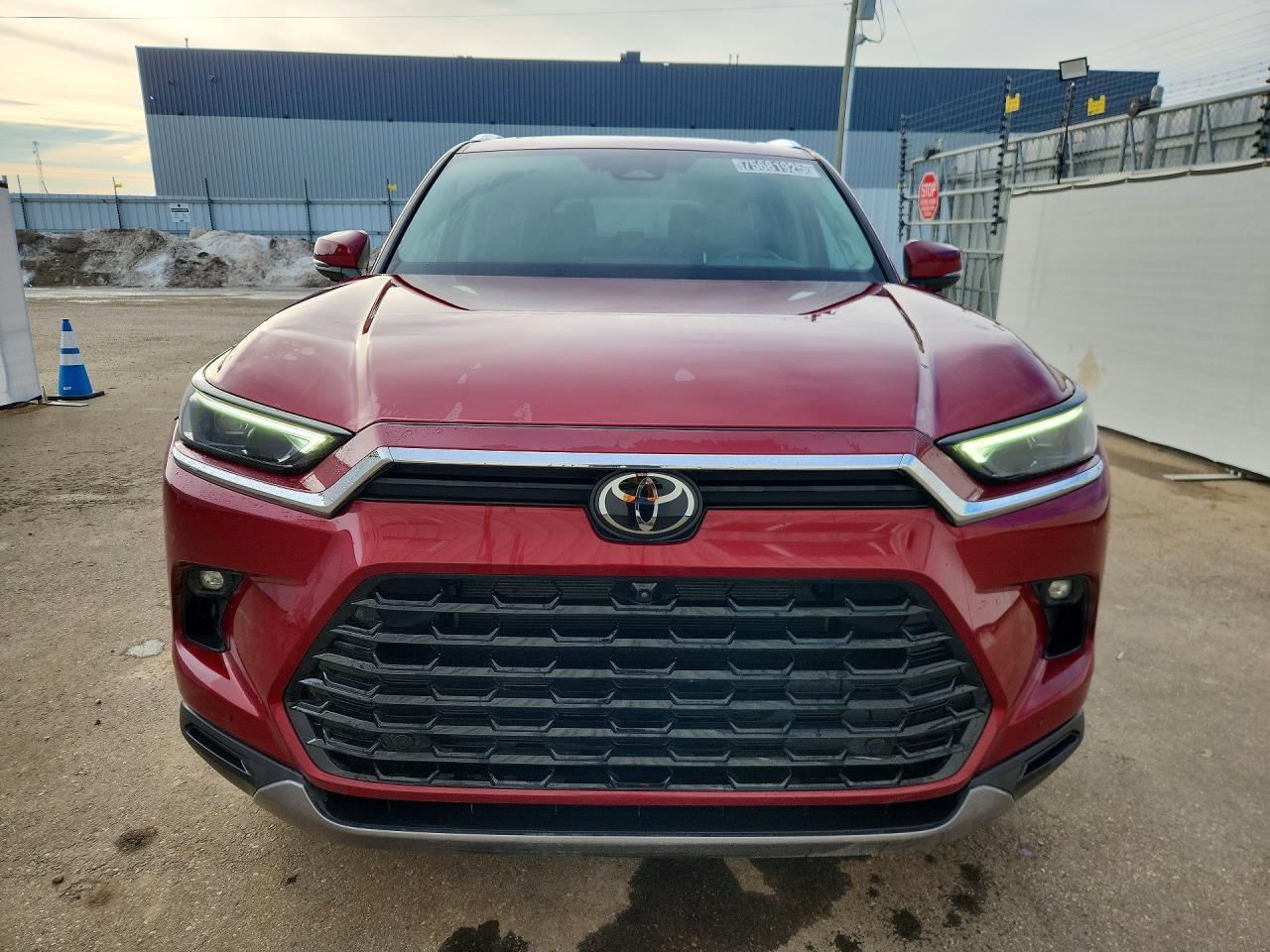 2024 TOYOTA HIGHLANDER