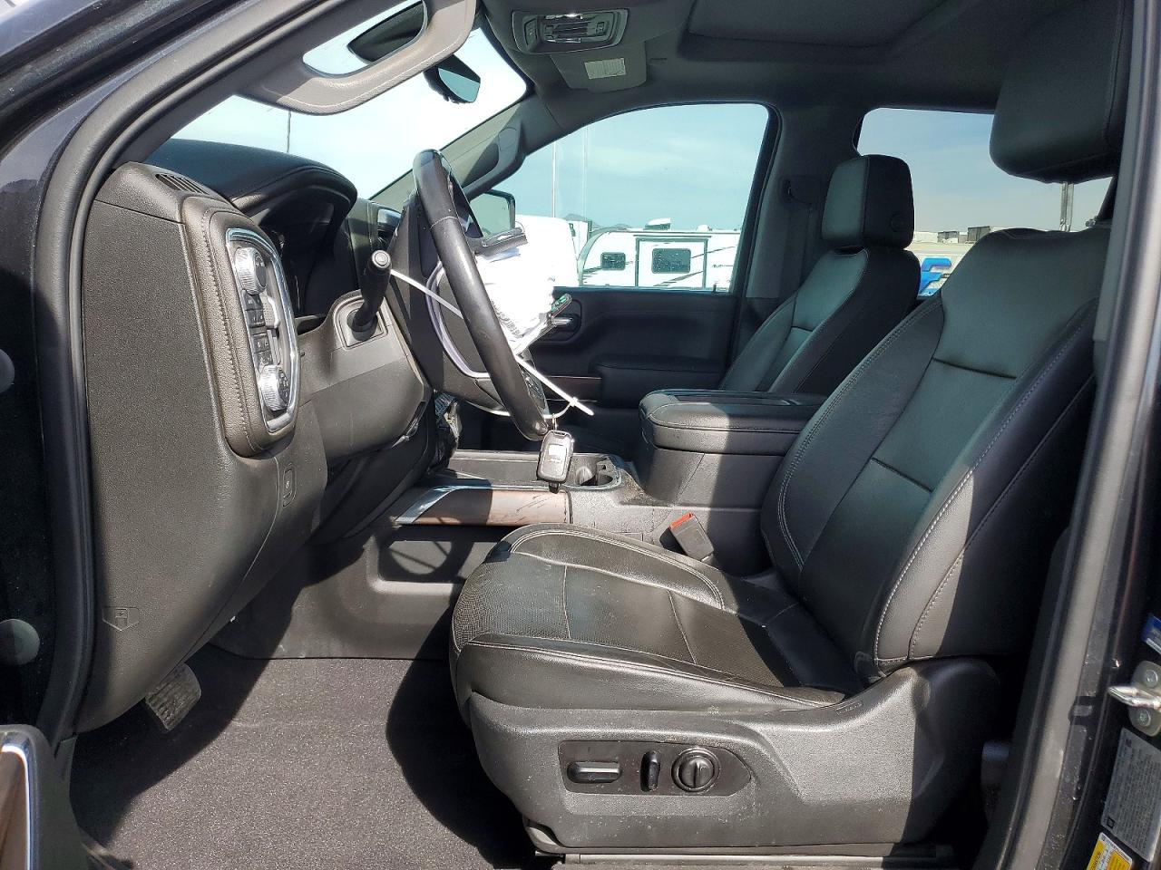 2020 GMC Sierra