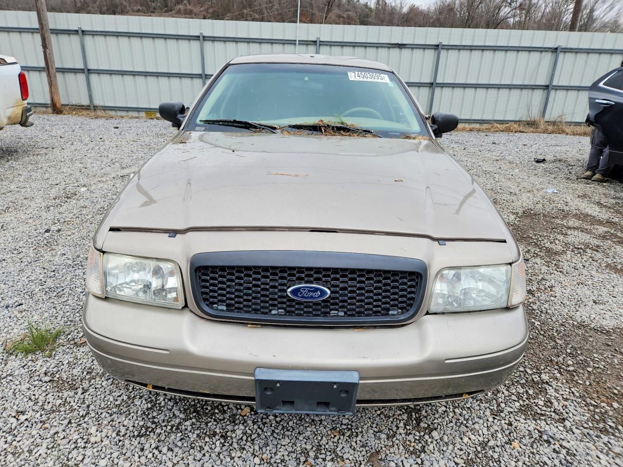 2011 FORD Crown Victoria