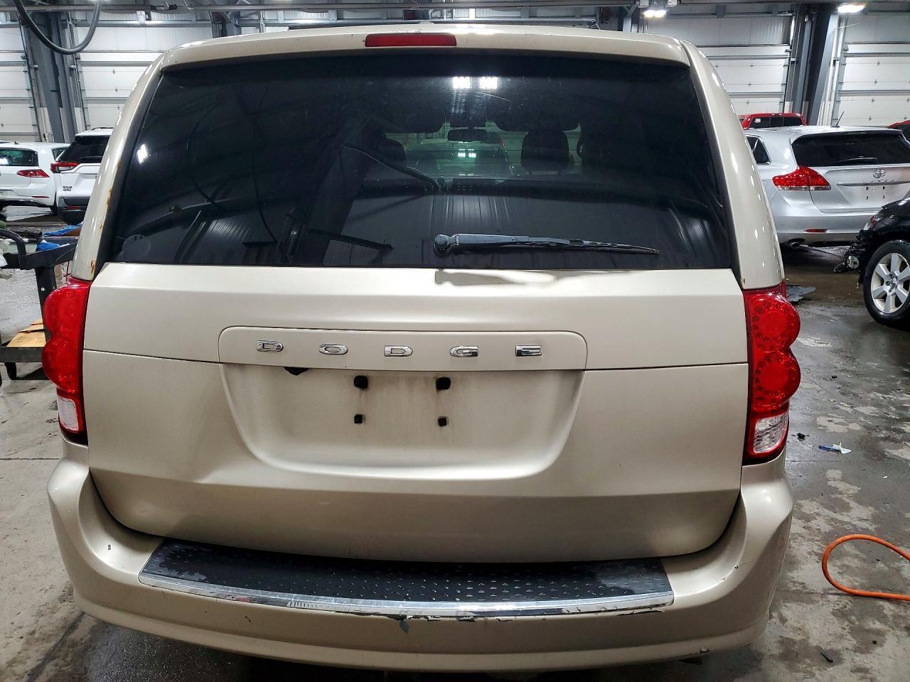 2013 DODGE CARAVAN