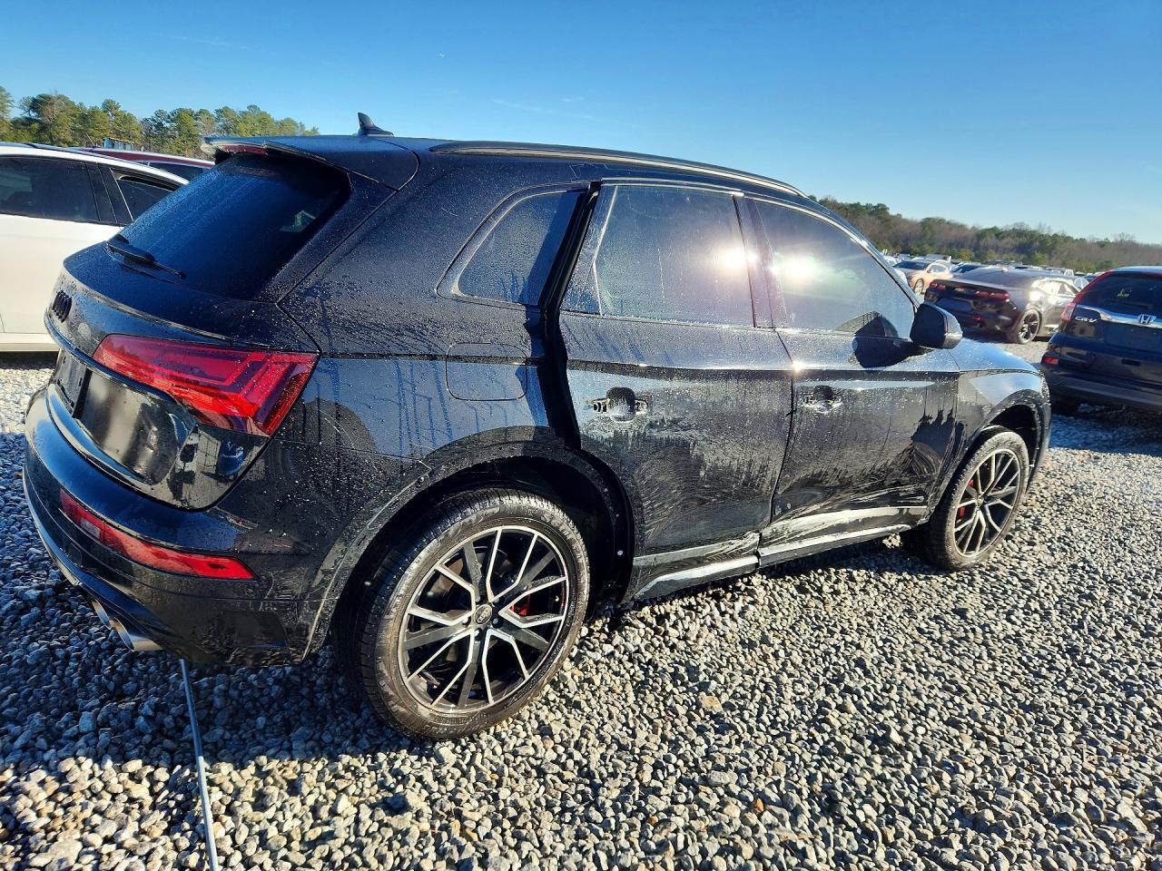 2025 AUDI SQ5