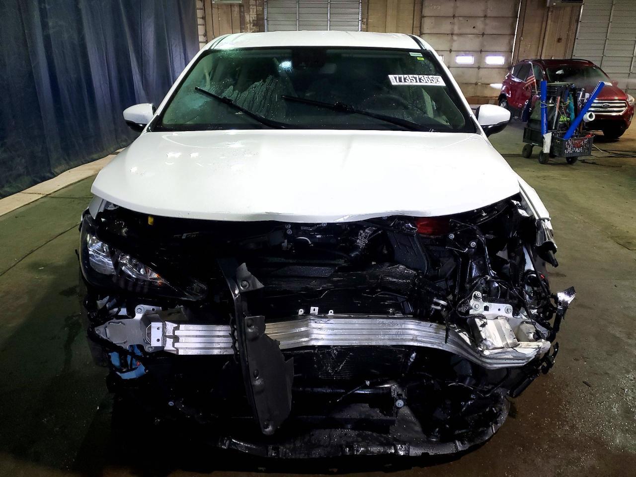 2023 CHRYSLER Voyager