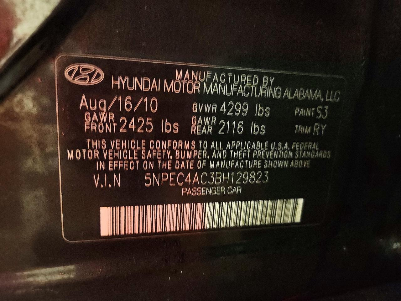 2011 HYUNDAI SONATA