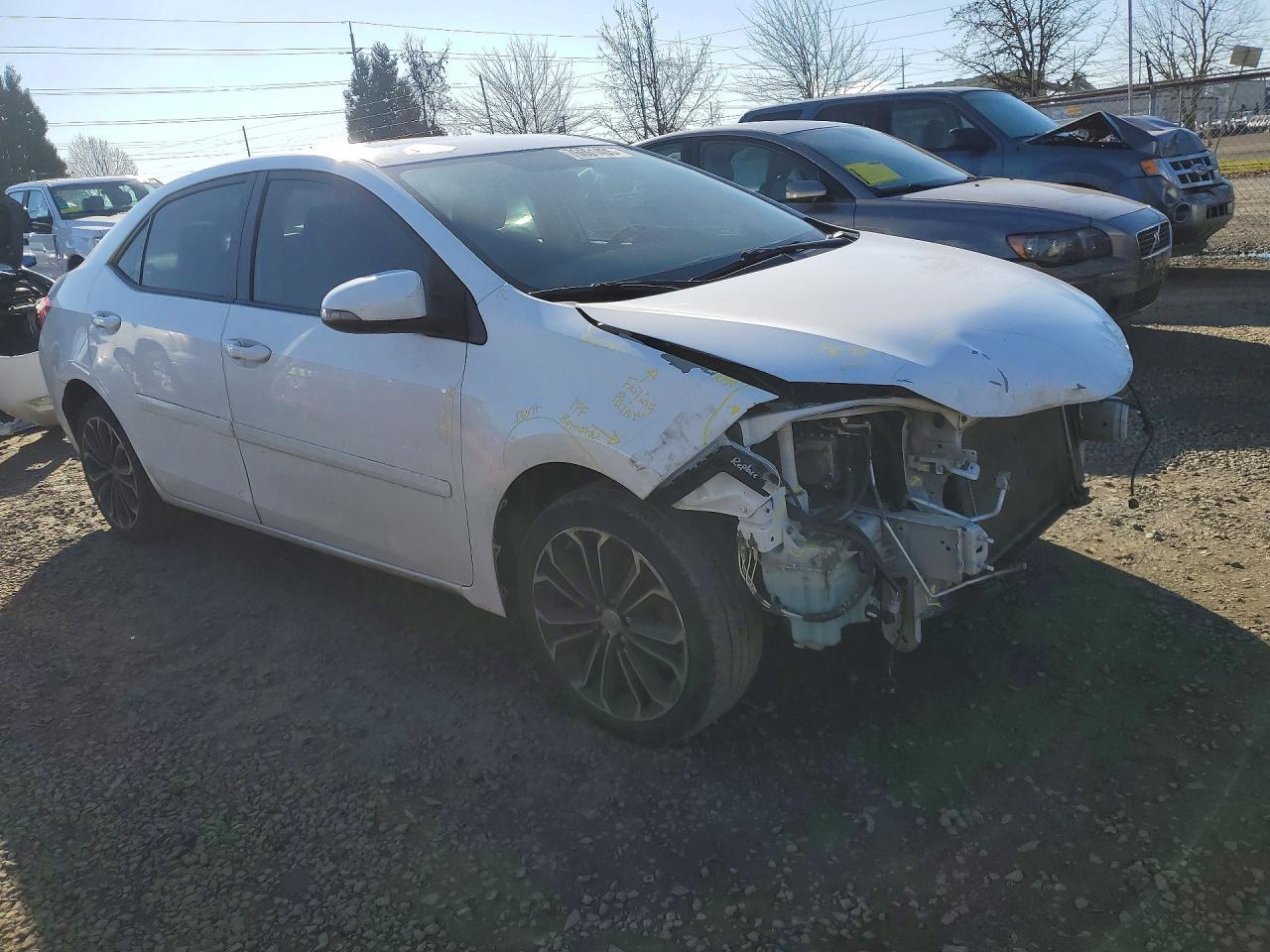 2015 TOYOTA COROLLA
