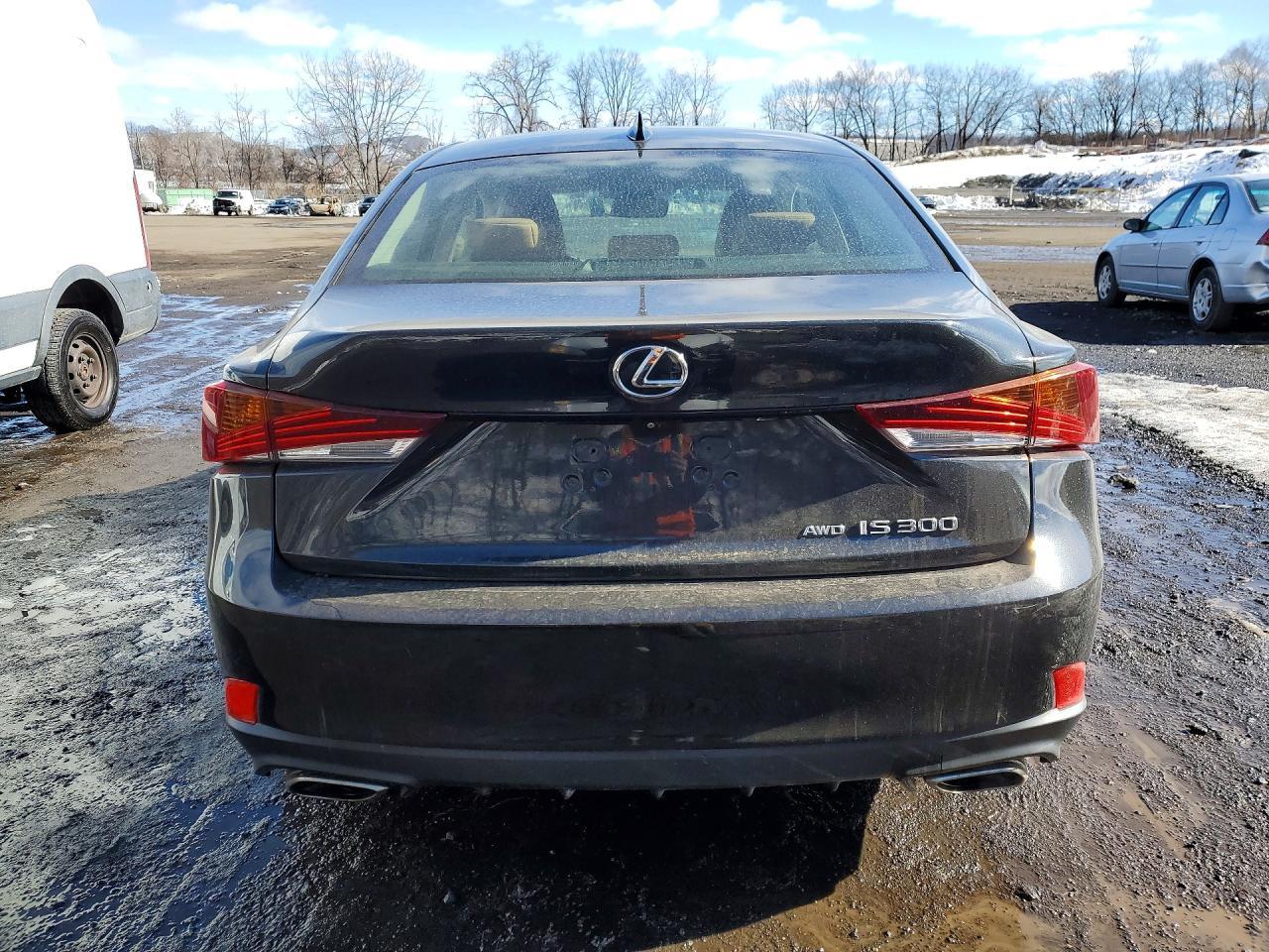 2017 LEXUS IS 300