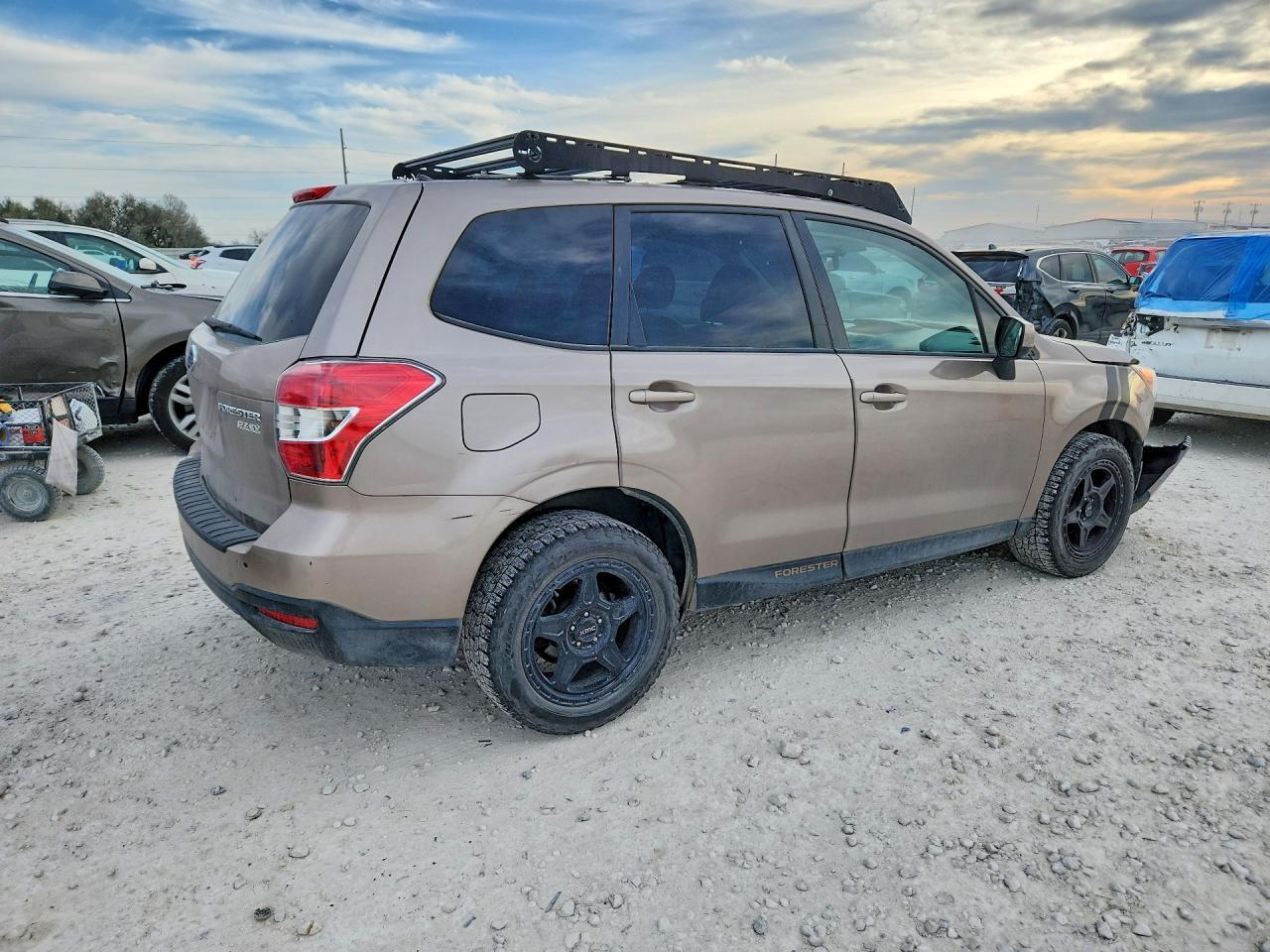2015 SUBARU FORESTER
