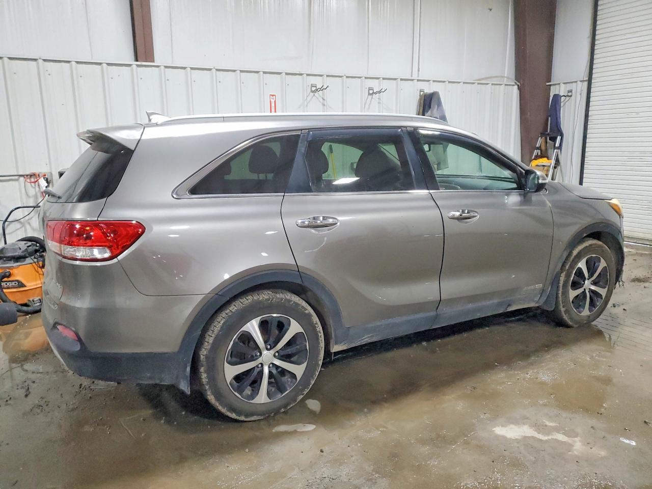 2016 KIA SORENTO