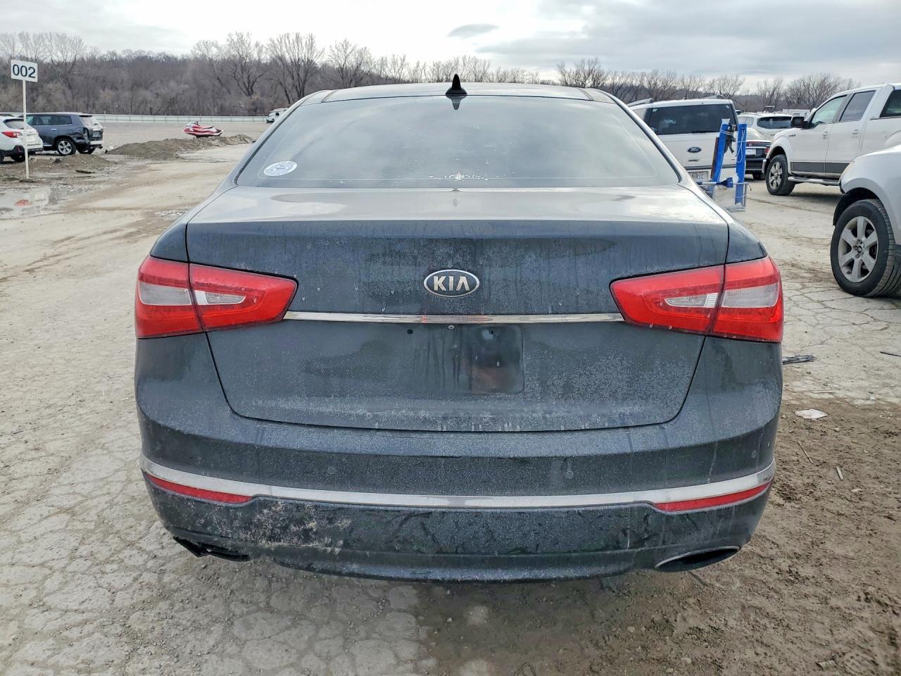 2015 KIA Cadenza