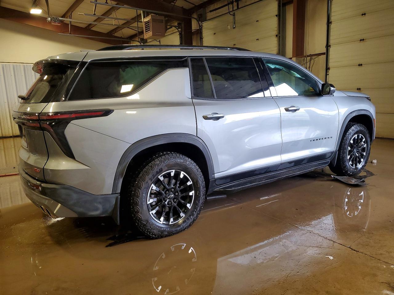 2025 CHEVROLET TRAVERSE