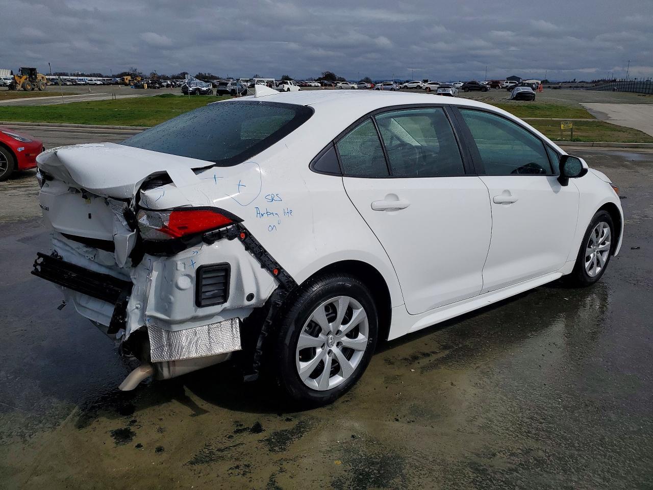 2025 TOYOTA COROLLA