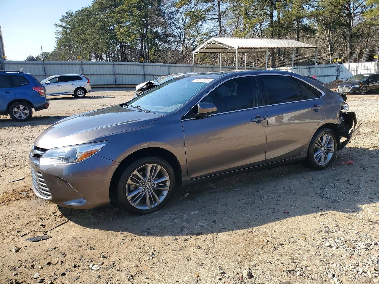 2017 TOYOTA CAMRY