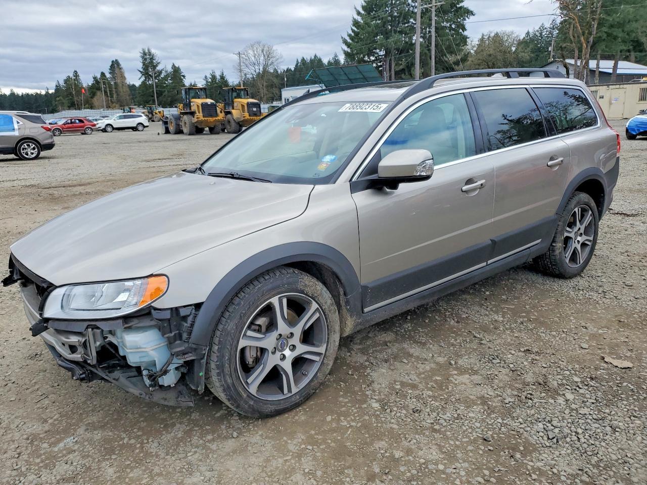 2014 VOLVO XC70
