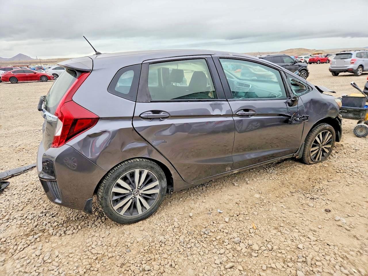 2016 HONDA FIT