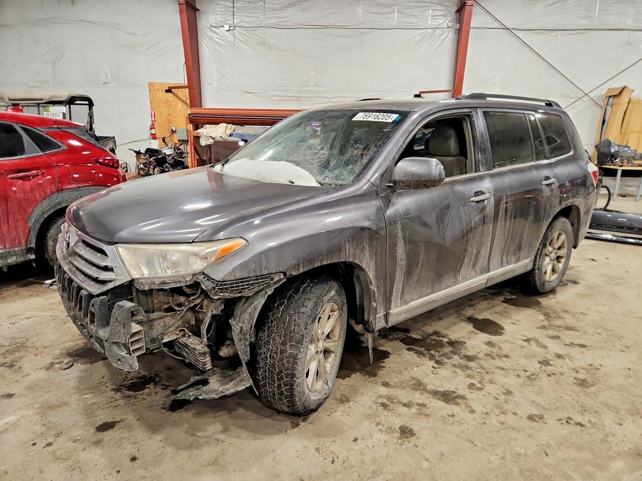 2011 TOYOTA HIGHLANDER