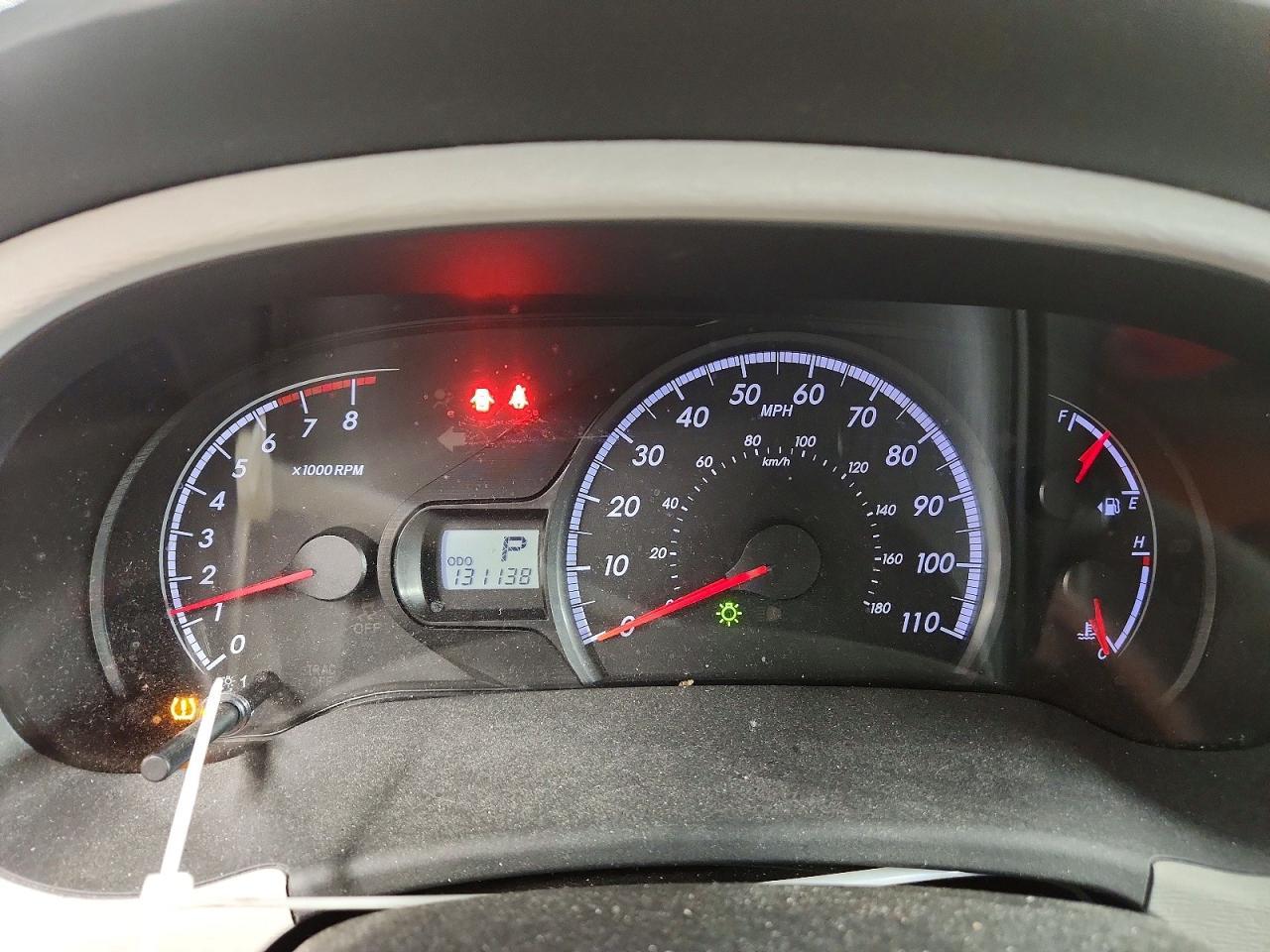 2012 TOYOTA SIENNA