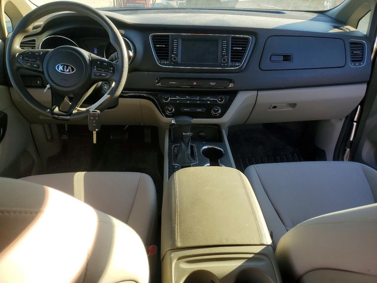 2019 KIA SEDONA