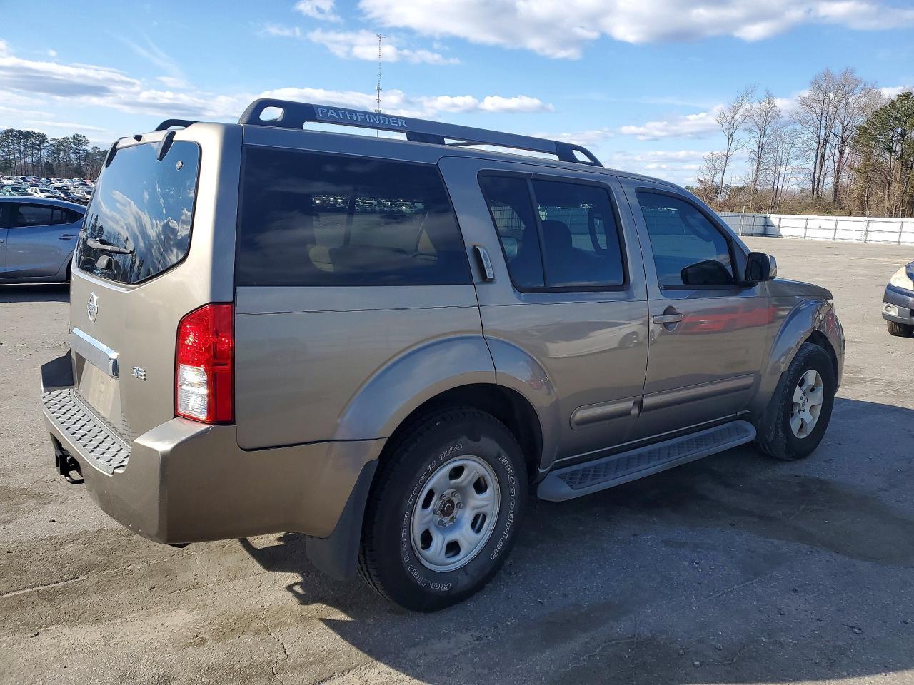 2005 NISSAN PATHFINDER