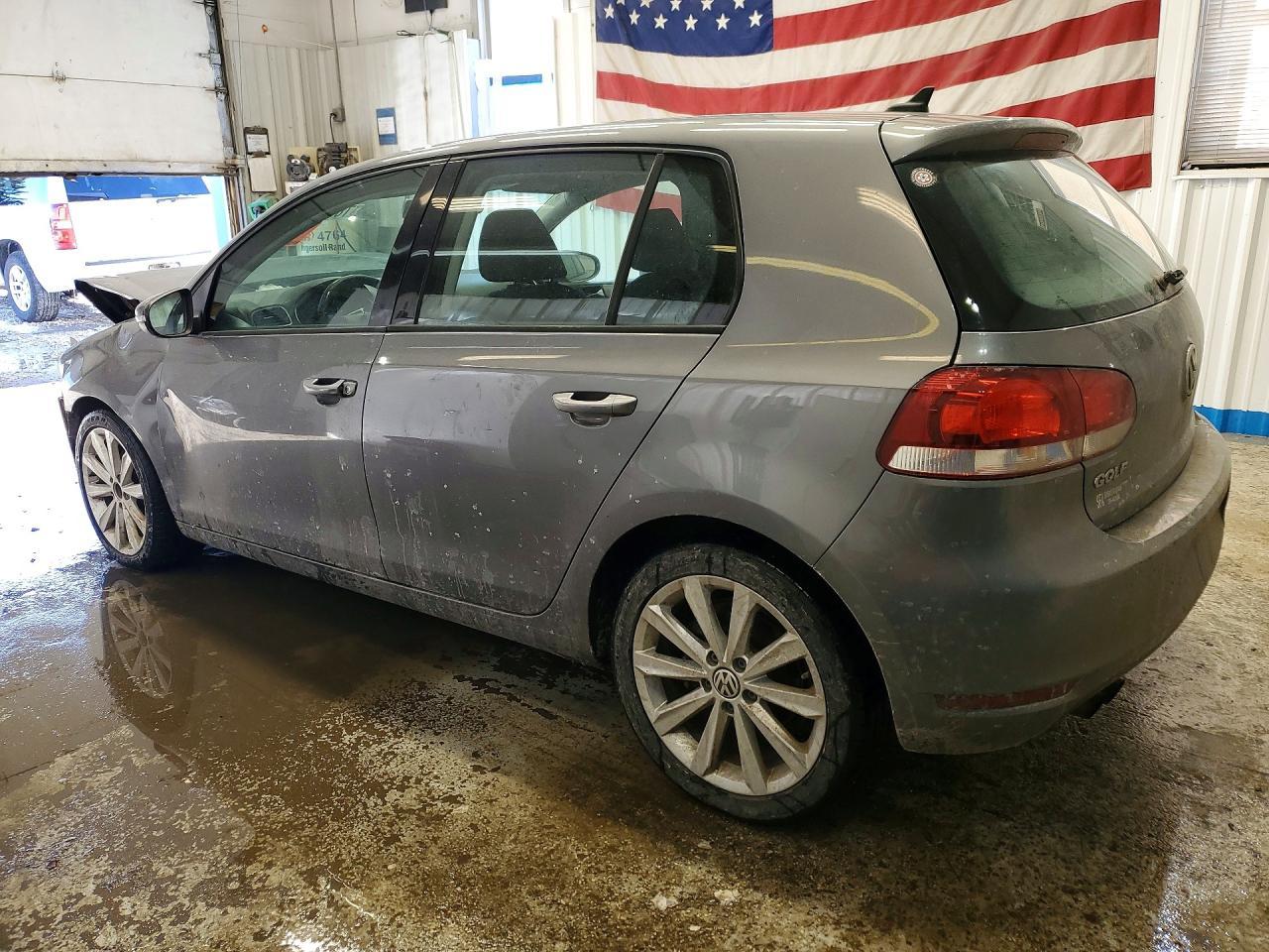 2013 VOLKSWAGEN GOLF