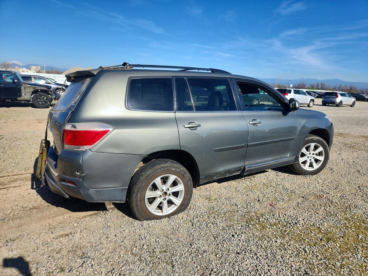 2012 TOYOTA HIGHLANDER