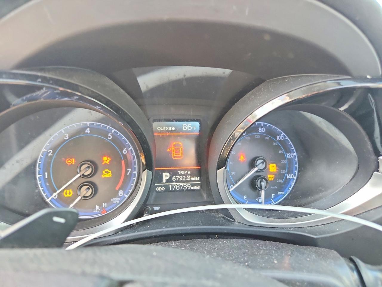 2015 TOYOTA COROLLA
