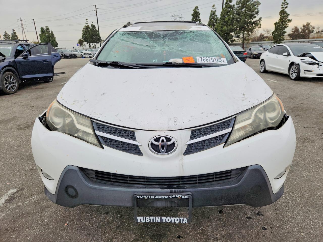 2015 TOYOTA RAV4