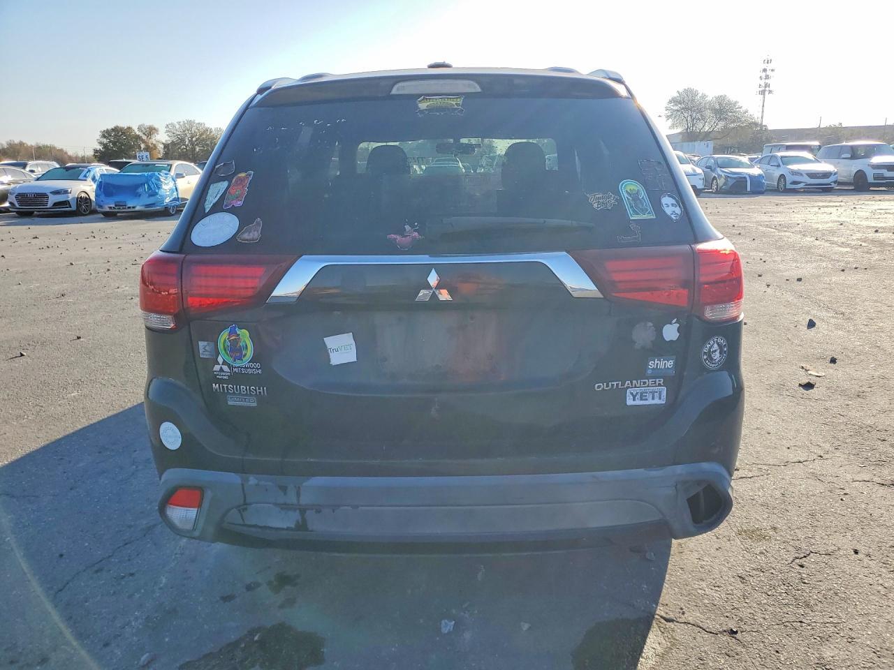 2018 MITSUBISHI outlander