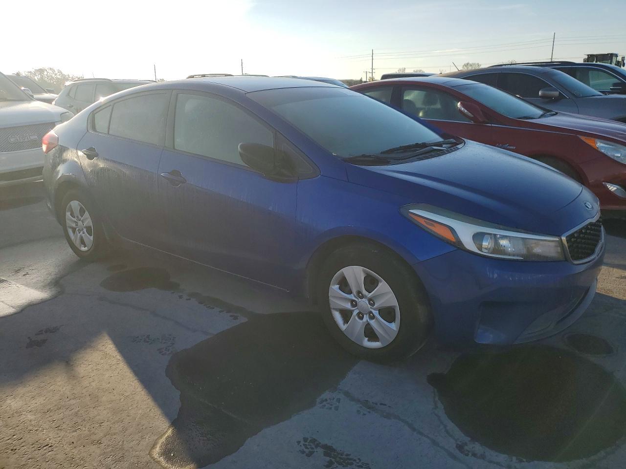2017 KIA FORTE