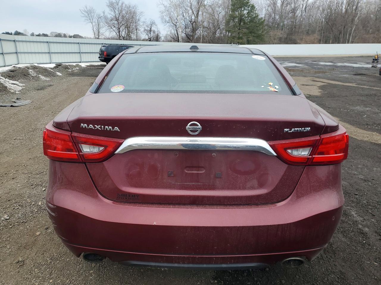 2016 NISSAN Maxima