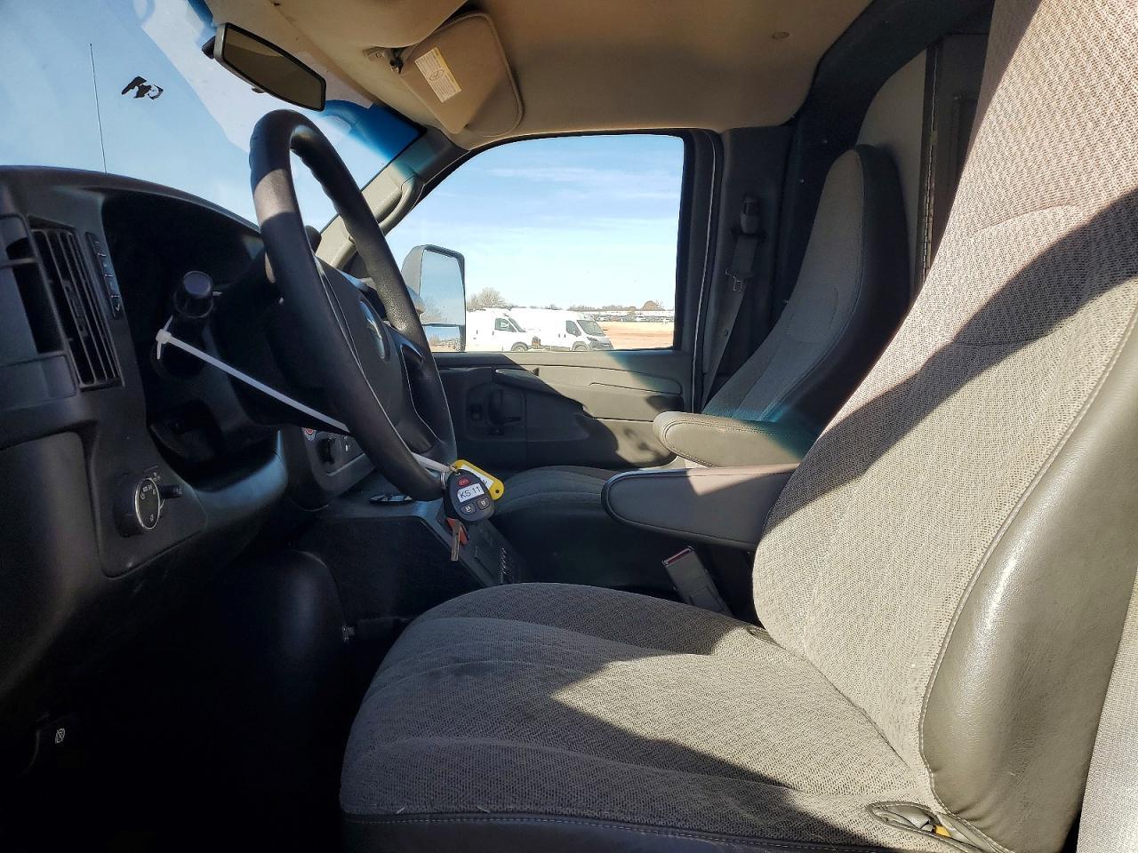 2015 CHEVROLET Express 3500