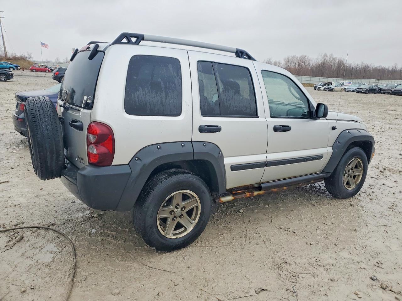 2005 JEEP Liberty