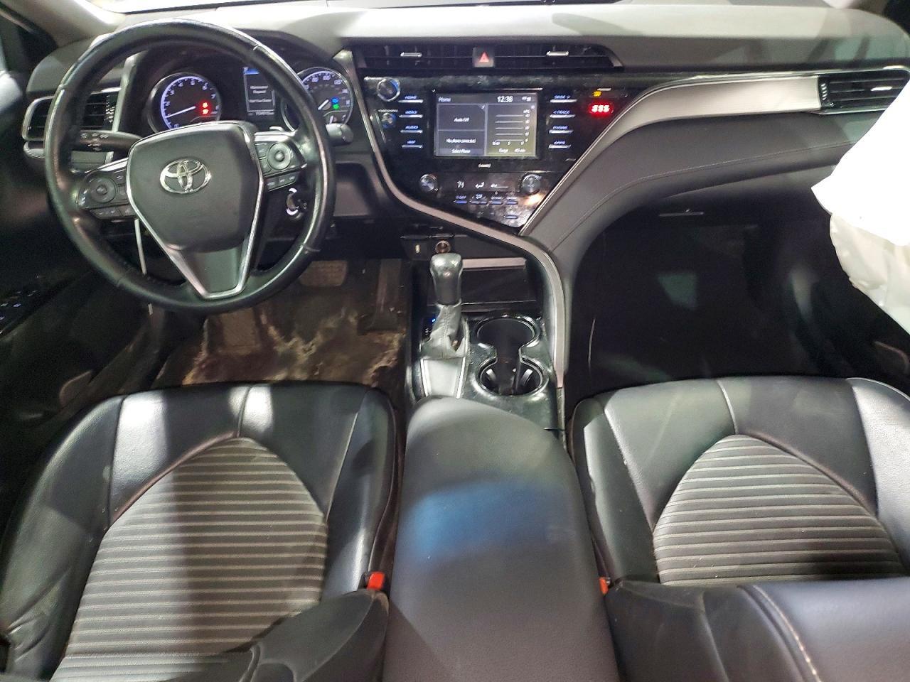 2020 TOYOTA CAMRY