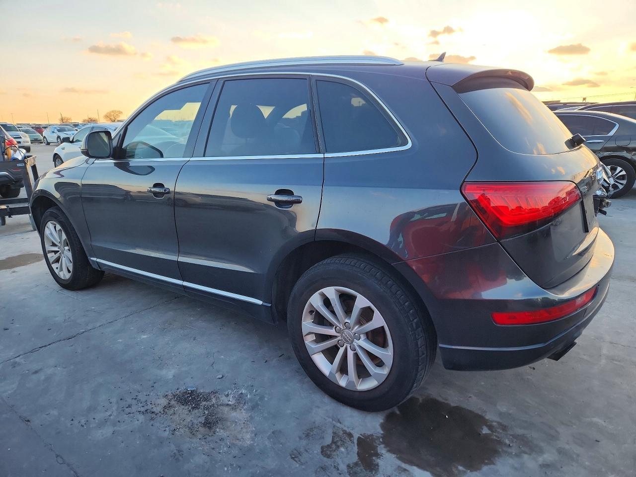 2014 AUDI Q5