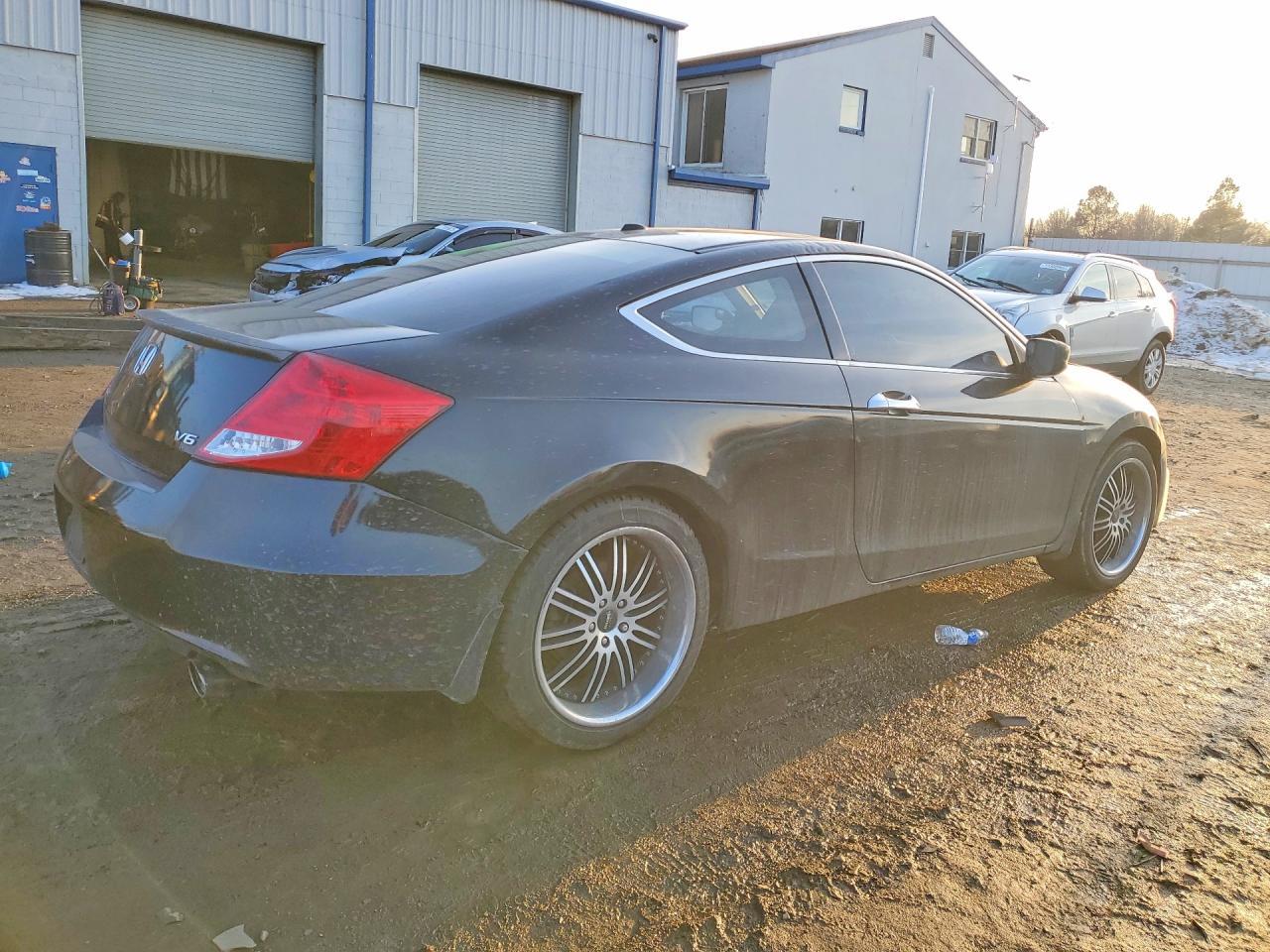 2011 HONDA ACCORD