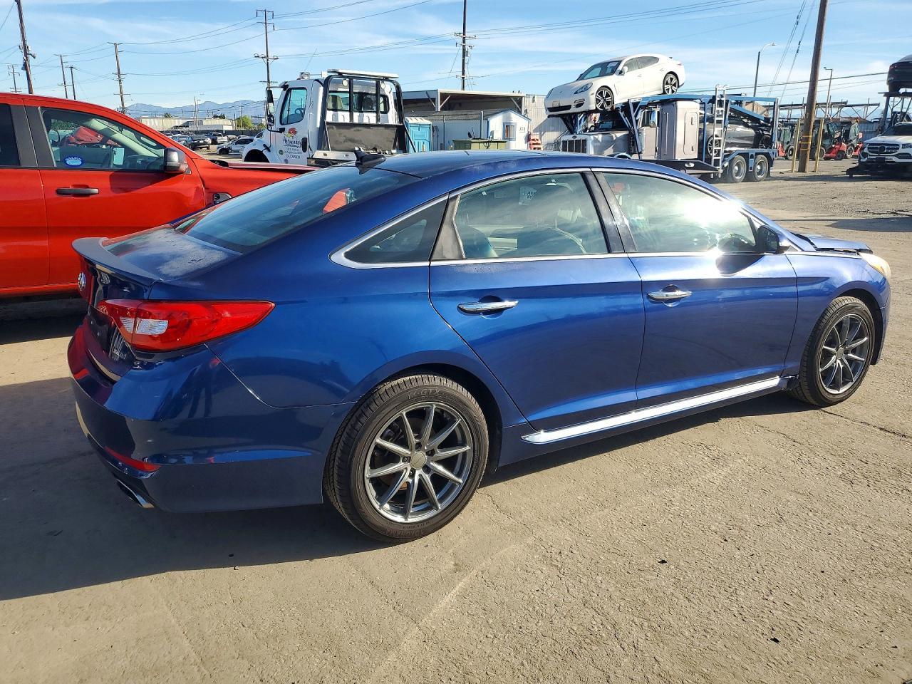 2015 HYUNDAI SONATA