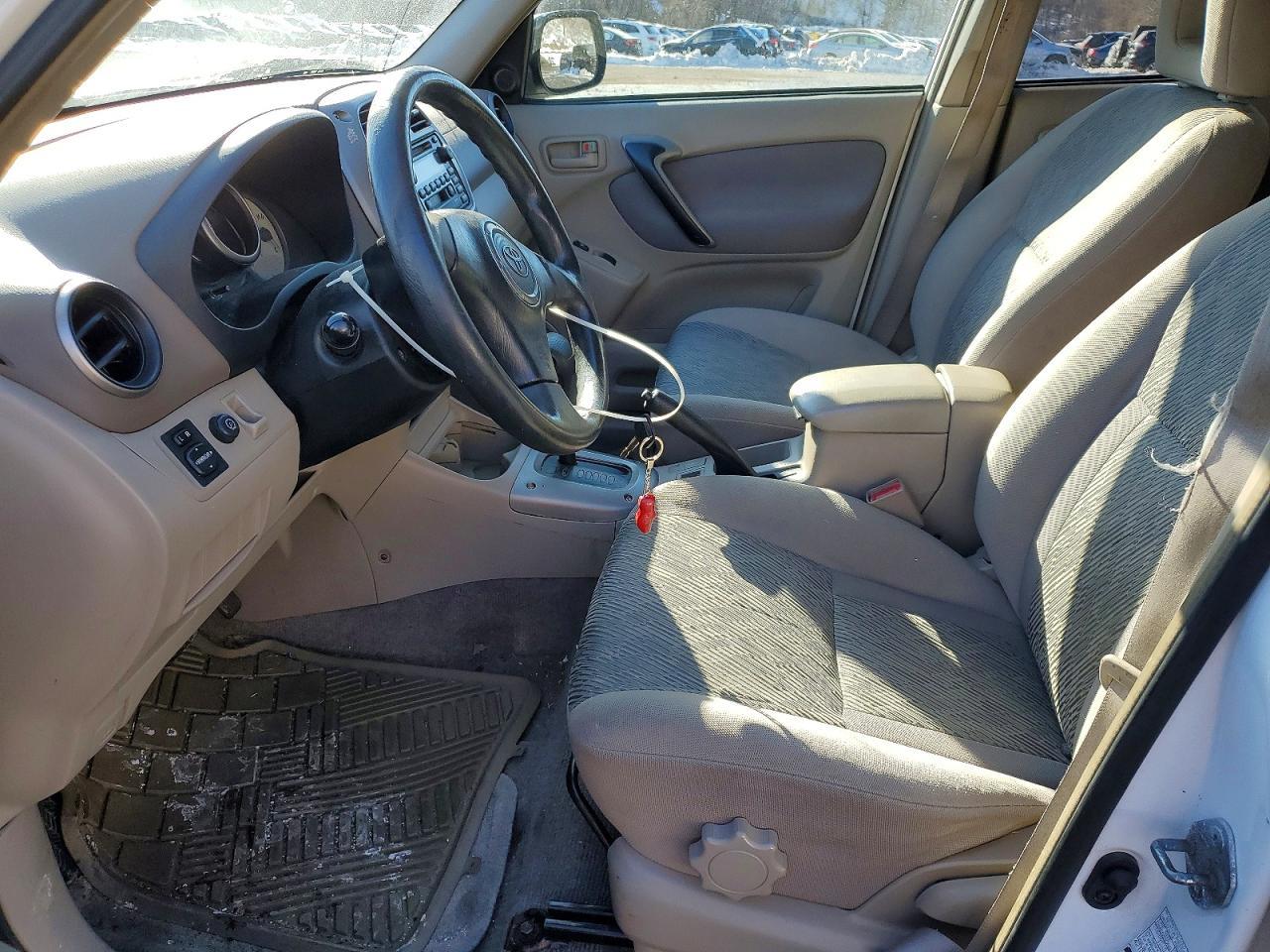 2002 TOYOTA RAV4