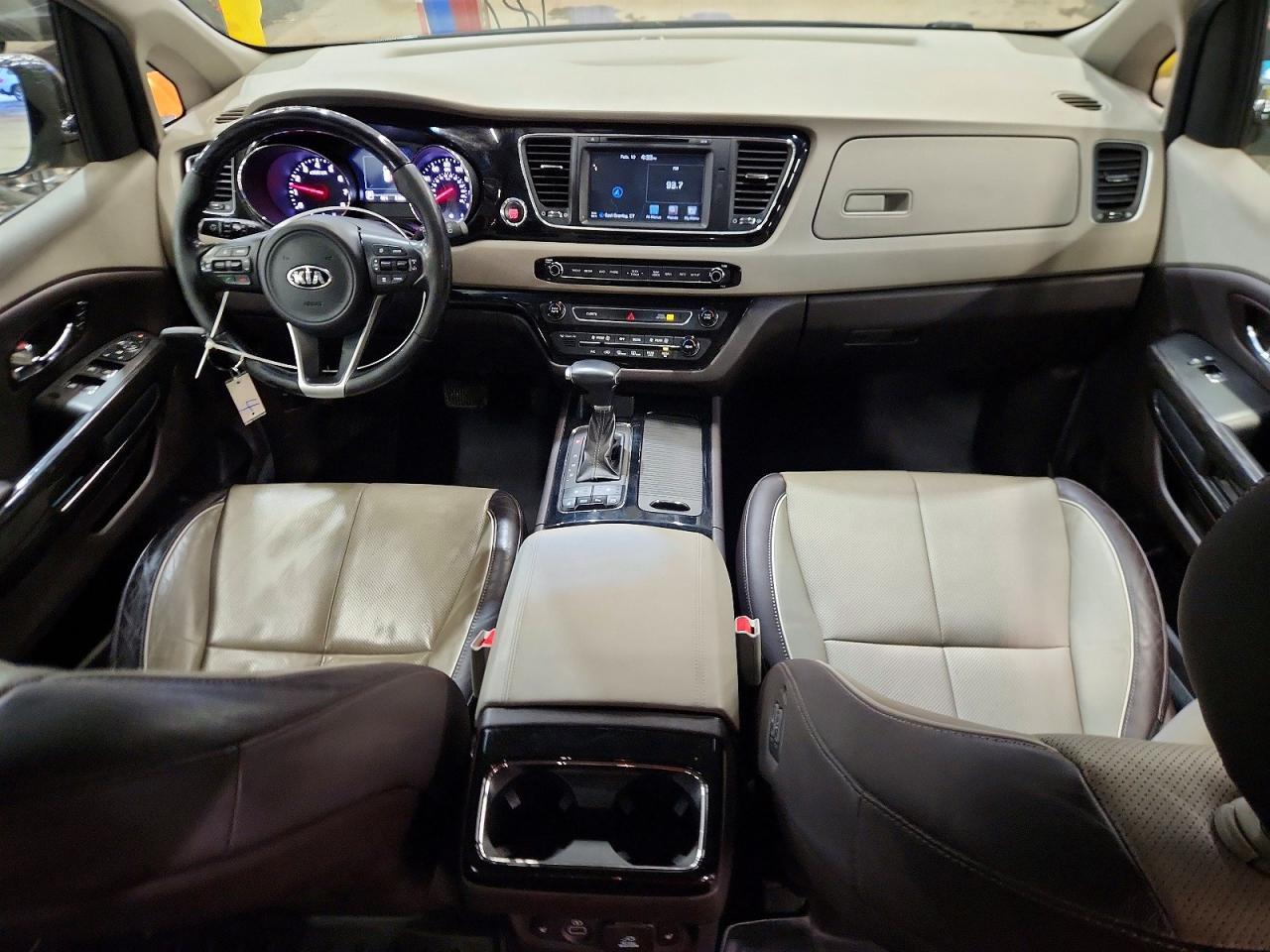 2018 KIA SEDONA