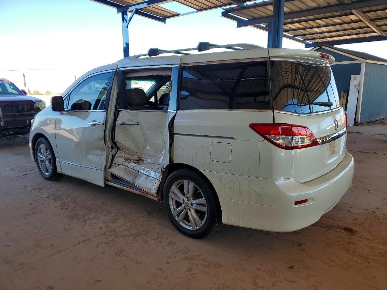 2014 NISSAN Quest
