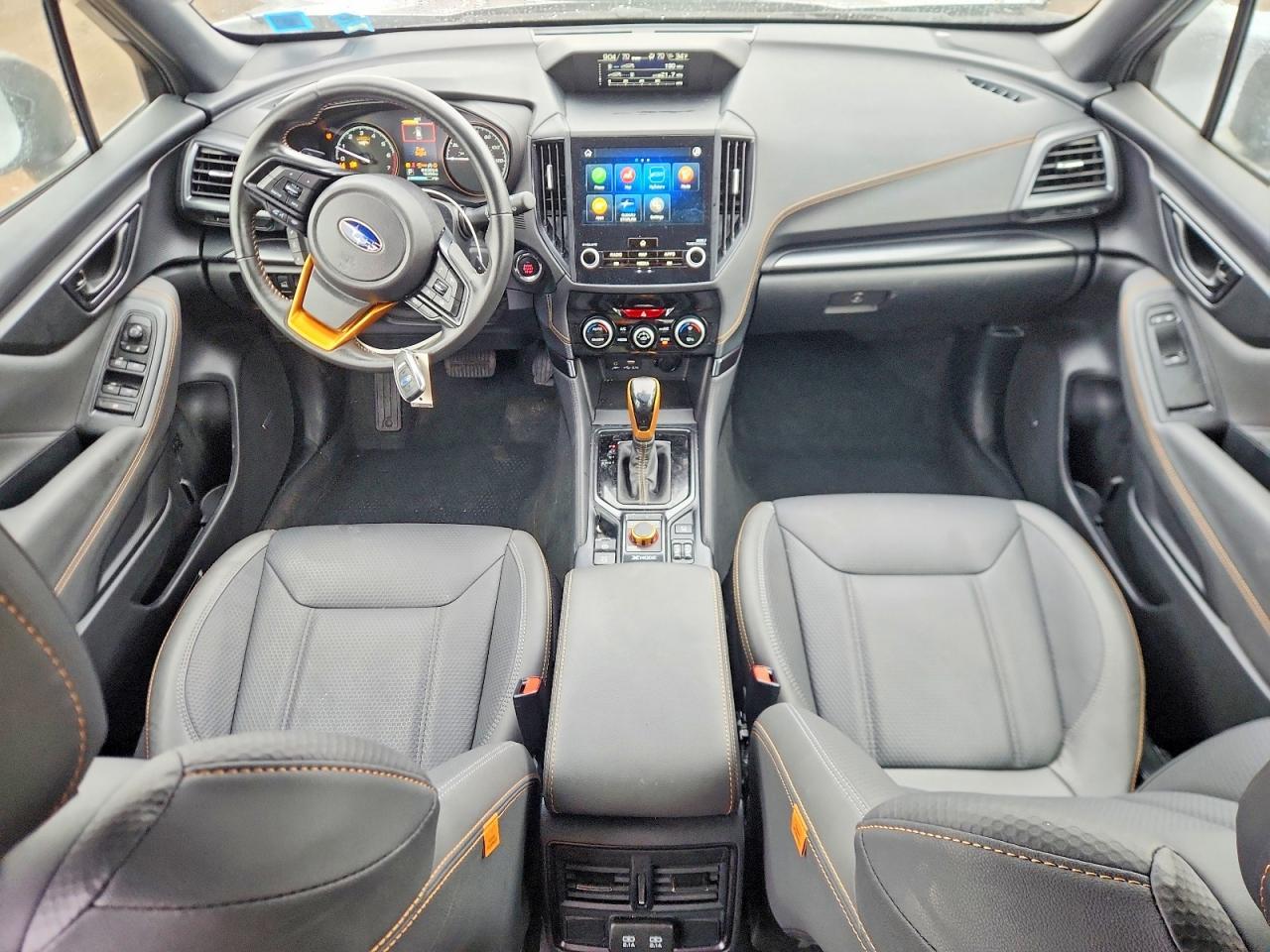 2024 SUBARU FORESTER