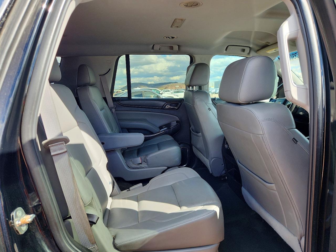 2016 CHEVROLET Tahoe