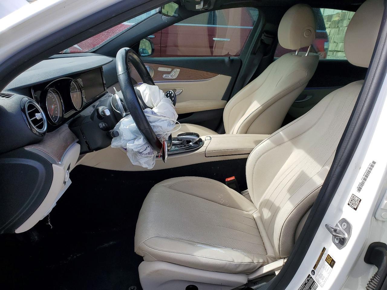 2017 MERCEDES-BENZ E-Class