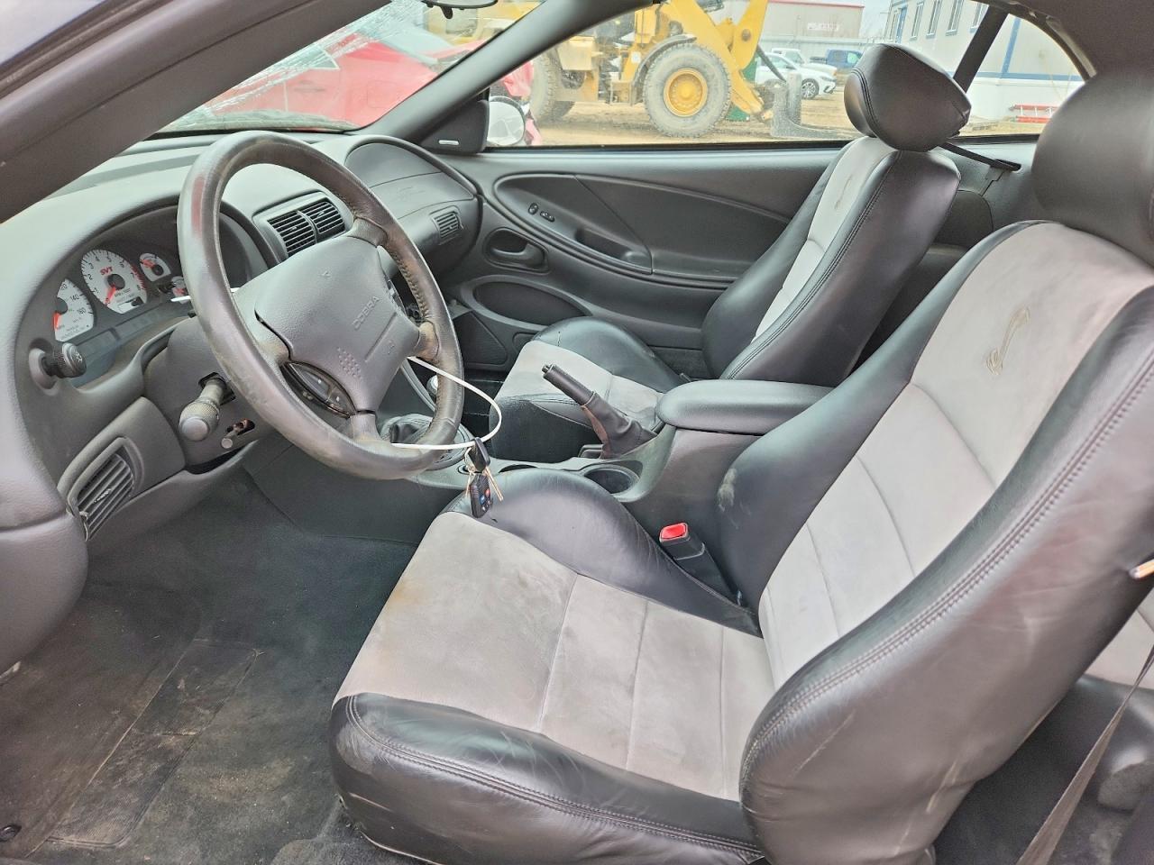 2003 FORD MUSTANG