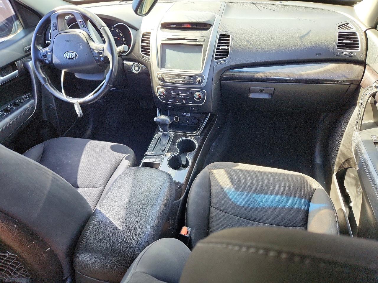2014 KIA SORENTO