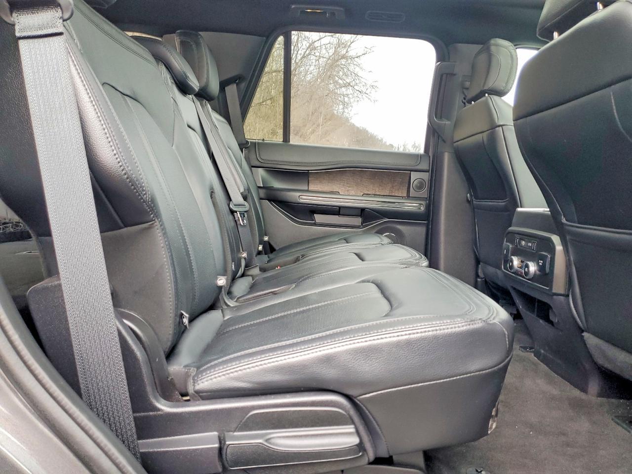2019 FORD Expedition