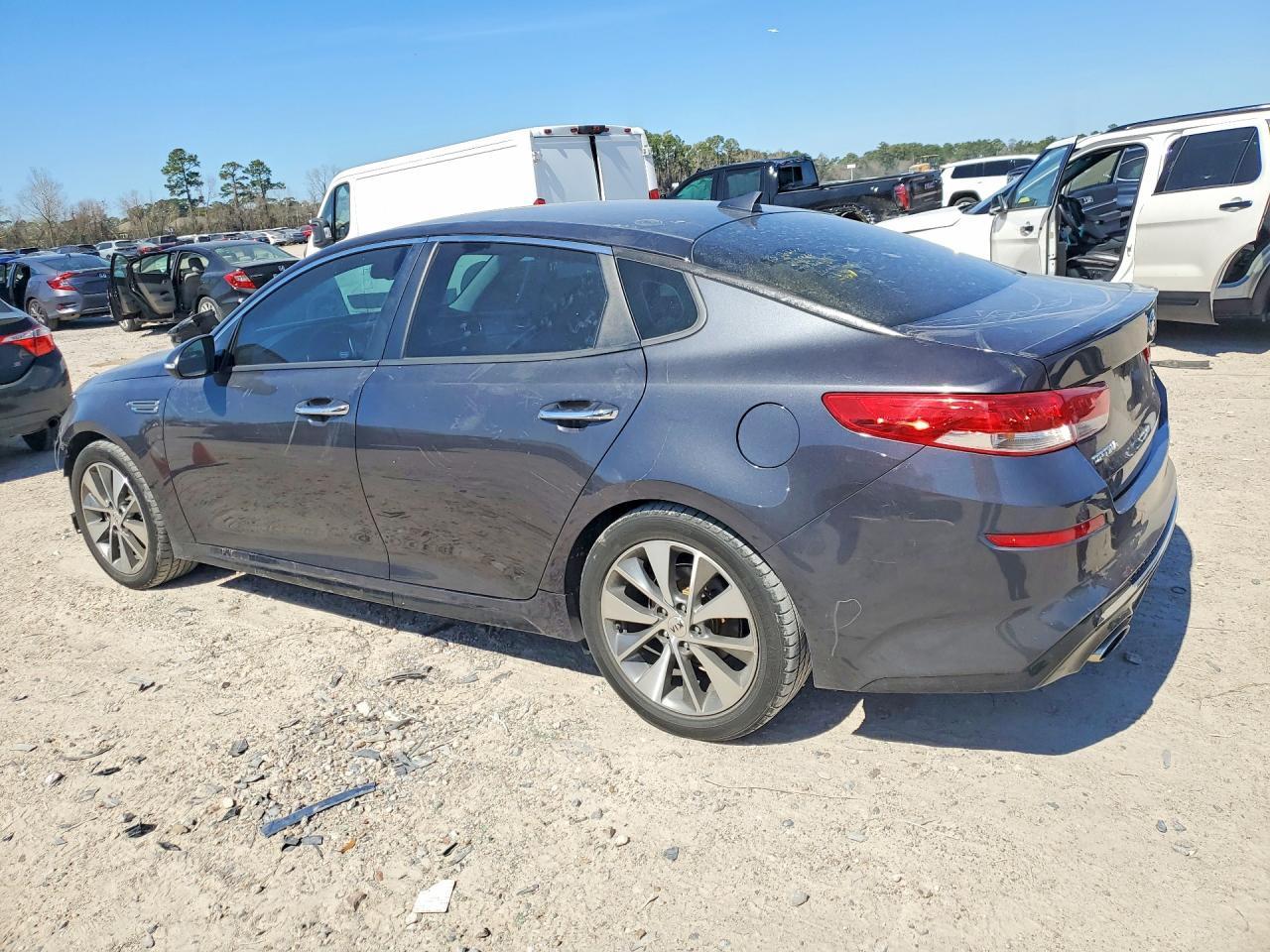 2019 KIA OPTIMA