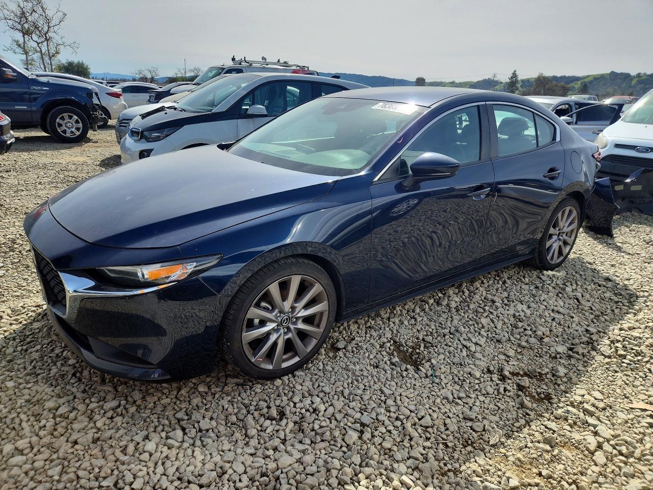 2020 MAZDA 3