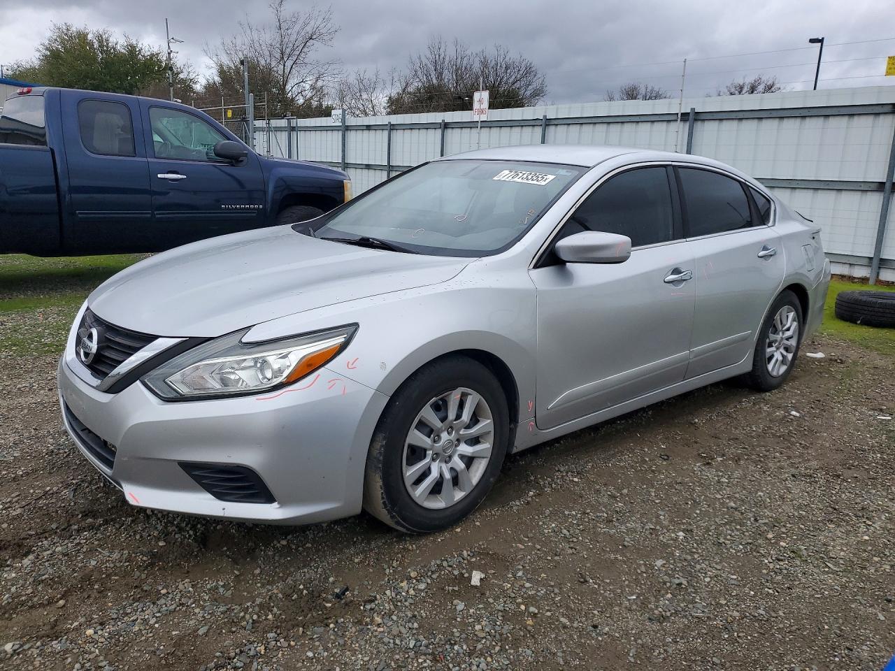 2017 NISSAN ALTIMA